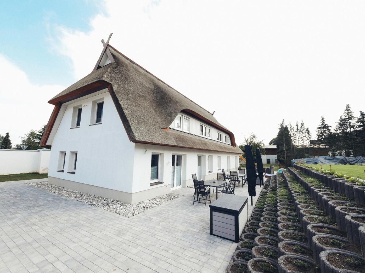 Ferienwohnungen Am Reiterhof Sallenthin Neu Sallenthin Dış mekan fotoğraf